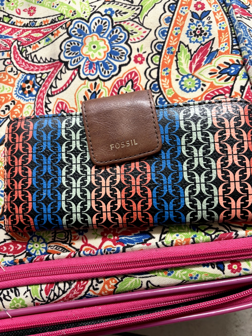 Fossil Multicolor Chain-Pattern Wallet with Brown Leather Tab